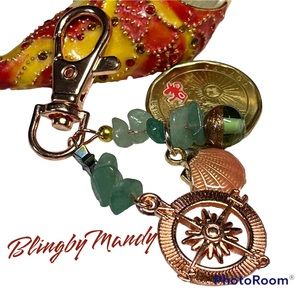 Aventurine chip/Green and coral with rose gold keychain-beach theme